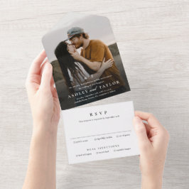 Eenvoudig typografie script monogram foto trouwfee all in one uitnodiging