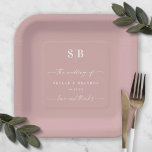 Eenvoudig vast kleurenmosterd voor homohuwelijk papieren bordje<br><div class="desc">Eenvoudig vast, stevig, homogeen, homogeen bord voor huwelijksmonogram. Dit moderne huwelijk of om het even welk ontwerp van het bord van het gebeurtenisPapier is eenvoudig en minimaal met een duidelijke stevige achtergrondkleur en trendy het manuscriptdoopvonten van de handtekeningskalligrafie. Getoond in het nieuwe palet van de Kleur van de Wedding. Bevat...</div>
