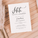 Eenvoudig Verrassingsverjaardagsfeestje Kaart<br><div class="desc">Minimalistische uitnodigingskaart voor verjaardagsfeestjes met scripttekst met de tekst "shhh...  het is een verrassing!" bovenaan.</div>