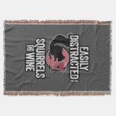 Eenvoudig verstoord door eekhoorns en wijn deken (Voorkant)