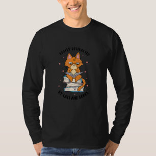 Eenvoudig verstoorde kratten en boeken, zodat u ee t-shirt