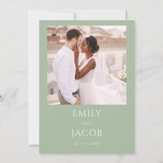 Eenvoudig Weddenschap Foto Sage Green Script Kaart (Achterkant)