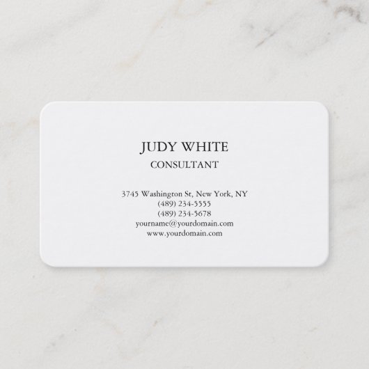 Eenvoudig wit, aantrekkelijk minimalistisch visitekaartje (Voorkant)