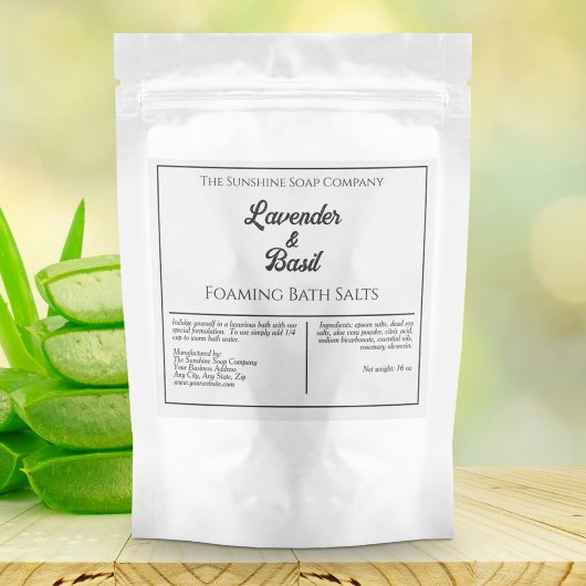 Eenvoudig wit en zwart waterdicht productlabel sparkling wijnetiket