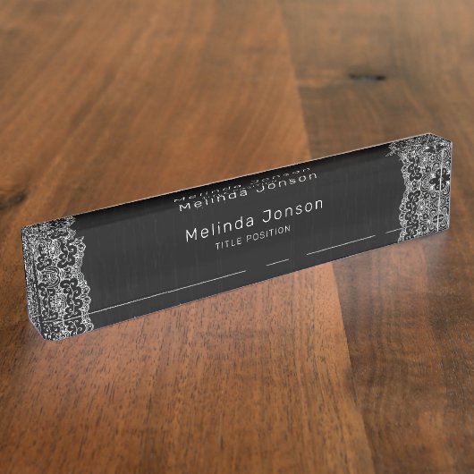 Eenvoudig wit kant naambordje (Zijkant)