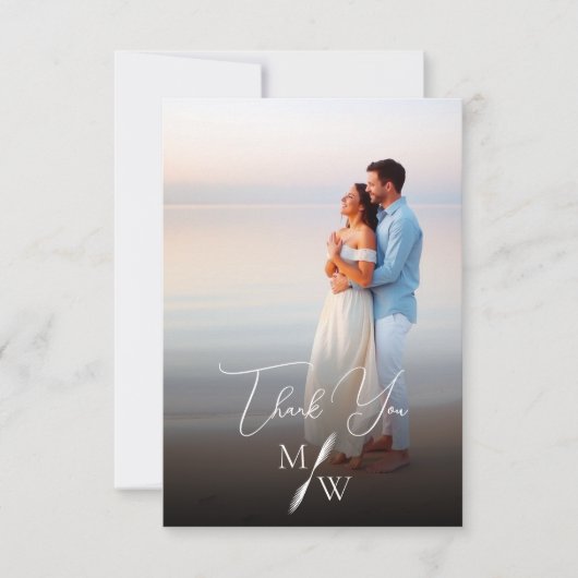 Eenvoudig wit script Monogram Trouwfoto Bedankkaart (Voorkant)