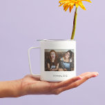 Eenvoudig Witte minimalistische fototekst Koffiemok<br><div class="desc">Eenvoudige White Minimalist Photo Keepomwille Stylish Coffee mok, een prachtig gepersonaliseerd geschenk voor beste vrienden, bff, familie, echtpaar, vriendin, vriendje, collega, baas en nog veel meer, als een reisje, gefeliciteerde cadeautjes, verjaardag, verjaardag, kerstmis, een soort cadeau. Creëer uw eigen mok van de de koffie van de douanefoto en voeg uw...</div>
