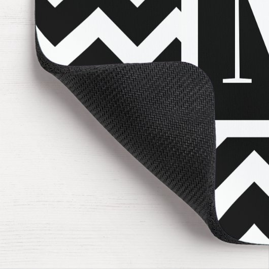 Eenvoudig Zigzag-monogram zwart en wit Muismat (Hoek)
