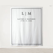 Eenvoudig zwart en wit monogram elegant trouwfeest wandkleed (Voorkant)
