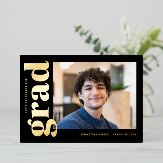 Eenvoudig zwart goud foto afstudeerfeest folie uitnodiging (Staand Voorkant)