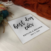 Eenvoudig zwart handschrift beste dag ooit op wit servet