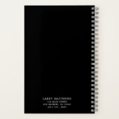 Eenvoudig zwart monogram notitieboek (Achterkant)