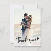 eenvoudig zwart script pasgetrouwden bruiloft foto bedankkaart (Voorkant)