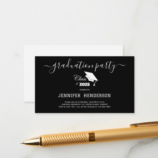 Eenvoudig zwart wit afstuderen Party Class of 2025 Informatiekaartje (Voorkant / Achterkant in situ)