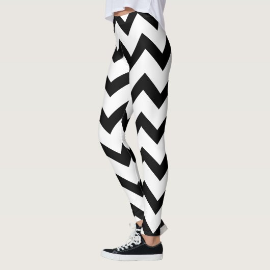 Eenvoudig zwart-wit Chevron-patroon Leggings (Links)