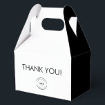 Eenvoudig Zwart Wit Dank u Aangepaste Logo Bedankdoosjes<br><div class="desc">Druk uw dankbaarheid uit met Custom Logo Simple Black and White Thank You Event Favoriete Boxes. Deze slanke en elegante dozen zijn perfect voor bedrijfsevenementen,  lanceringen of andere public relations-inspanningen en bieden een professionele en aanpasbare touch aan uw bedankgeschenken.</div>