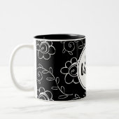 Eenvoudig zwart-wit Floral monogram Tweekleurige Koffiemok (Links)