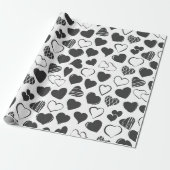 Eenvoudig zwart-wit hartspatroon Kerstmis Cadeaupapier (Uitgerold)
