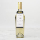 Eenvoudig zwart-wit modern calligrafie-huwelijk flessenhanger (Op fles)