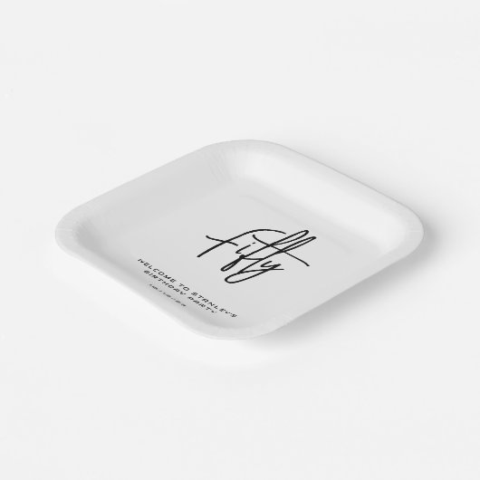 Eenvoudig Zwart-wit Vijftig Verjaardagsfeest Papieren Bordje (Gebogen)