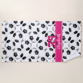 eenvoudig zwart wit voetbal patroon schattig meisj strandlaken (Voorkant)