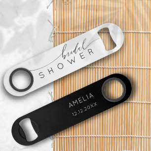 Eenvoudig zwart-wit Vrijgezellenfeest Speed Flessenopener