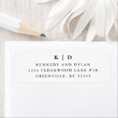 Eenvoudig zwart-witadres voor bruiloft etiket (Insitu)