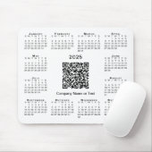 Eenvoudige 2025 Kalender Business QR Code op Wit Muismat (Met muis)