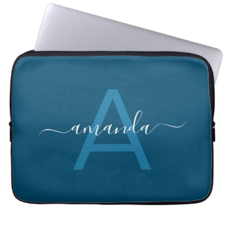Eenvoudige aangepaste naam en monogrammen blauw op laptop sleeve