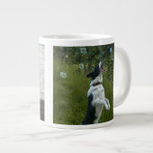 Eenvoudige aangepaste twee foto grote koffiekop (Voorkant rechts)
