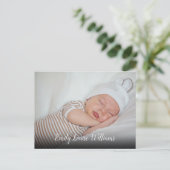 Eenvoudige aankondiging van babyfoto-script briefkaart (Staand voorkant)