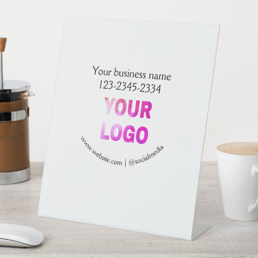 eenvoudige add your logo/design here text pos reclamebord met voetstuk (Insitu)