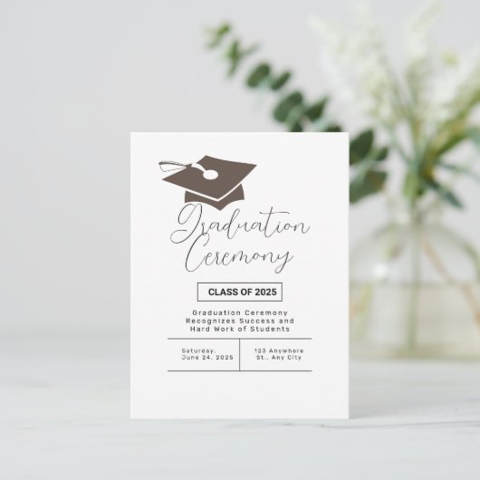 Eenvoudige Afstuderen ceremonie aankondiging Briefkaart (Staand voorkant)