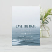 Eenvoudige Art Waves Beach Weddenschap Save the Da Date (Staand voorkant)