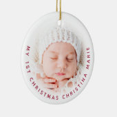 Eenvoudige Baby 1e kerstfoto Red Typografie Keramisch Ornament (Rechts)