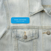 Eenvoudige Basic Sky Blue Titel Veiligheidspin Mag Naamplaatje (In situ)