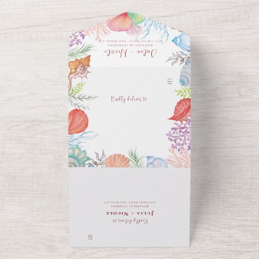 Eenvoudige Beach Ocean Seashell krans bruiloft All In One Uitnodiging (Buitenkant)