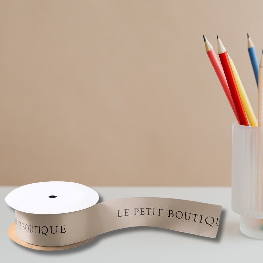 Eenvoudige bedrijfsnaam op Tan Satijnen Lint