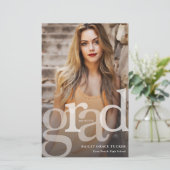 Eenvoudige bekendmaking van het AFSTUDEERDER Overl (Staand voorkant)