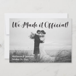 Eenvoudige bekendmaking van Rustic Typography Wedd Kaart