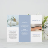 Eenvoudige blauw elegante drievoudige brochure van (Staand voorkant)