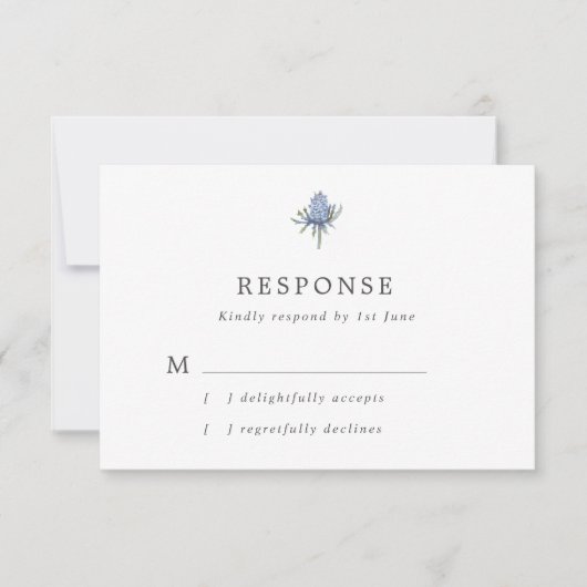 Eenvoudige blauwe heistle bruiloft RSVP kaartje (Voorkant)