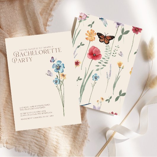 Eenvoudige Blauwe Wildflower Vlinders Bachelorette Kaart