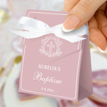 Eenvoudige bloemenkruis op roze doop kleine tent