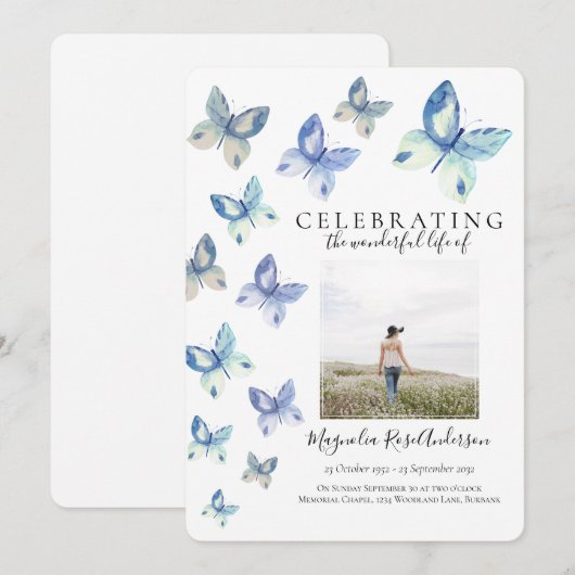 Eenvoudige Blue Butterfly-begrafenisuitnodiging Kaart (Voorkant / Achterkant)