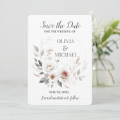 Eenvoudige Blush Floral Wedding Sla de datum Kaart (Staand voorkant)