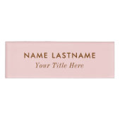 Eenvoudige Blush Roze Moderne Meisjesachtige Paste Naambadge (Voorkant)