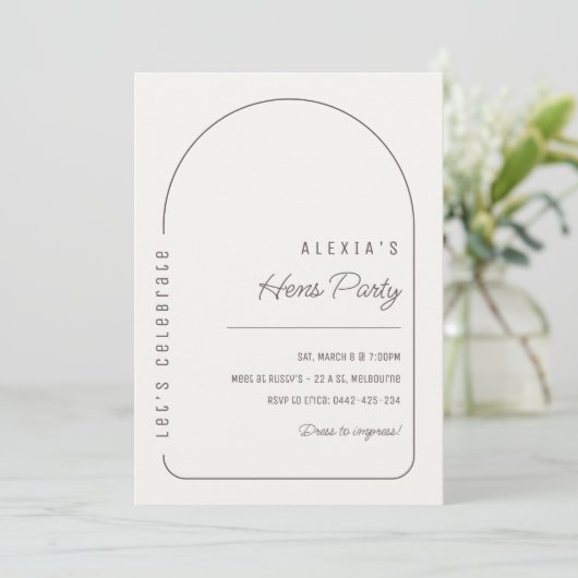 Eenvoudige Boho Hens Party Invitation Sjabloon Kaart (Staand voorkant)