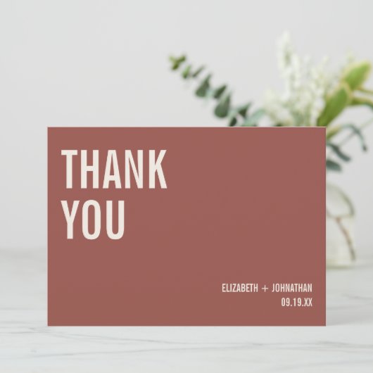 Eenvoudige Boho Typography Weddenschap Hartelijk d Bedankkaart (Staand voorkant)