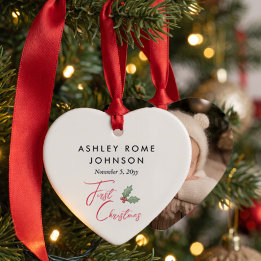Eenvoudige Botanische Hulst Baby Eerste Kerst Foto Keramisch Ornament
